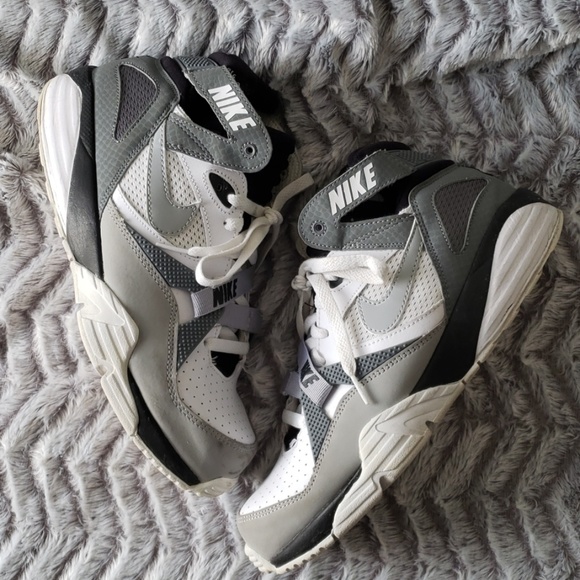 Nike Other - Nike Trainer Max '91 Classic Wolf Grey